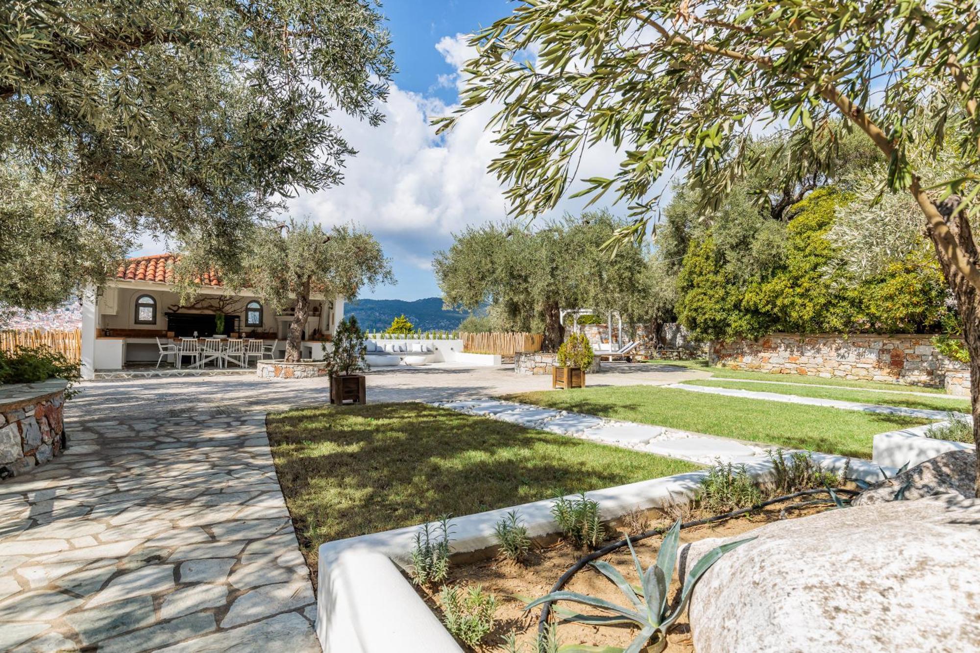Evlalia Studios & Villas Скопелос Экстерьер фото