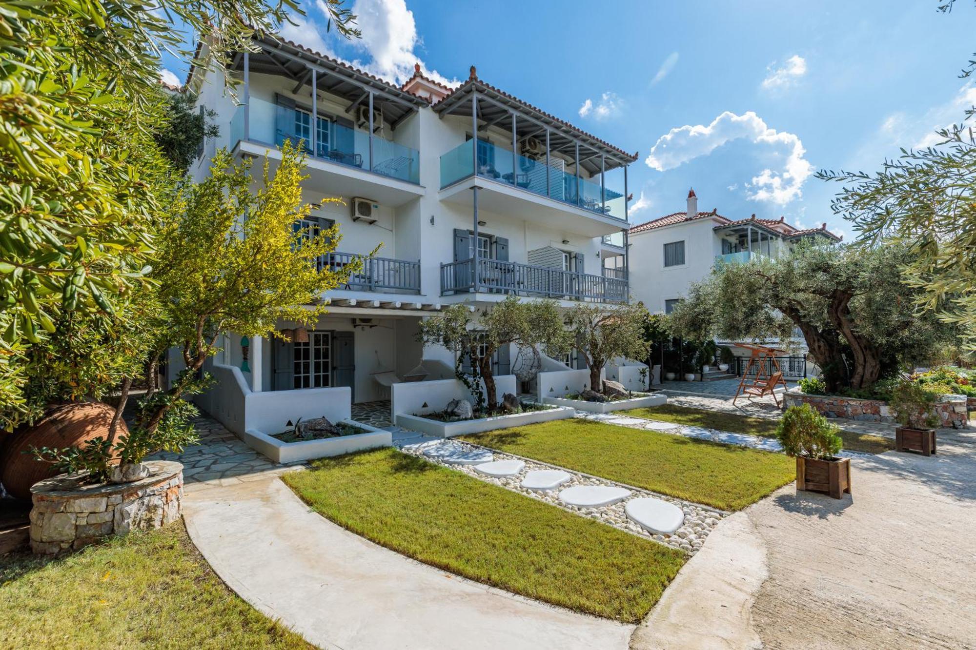 Evlalia Studios & Villas Скопелос Экстерьер фото